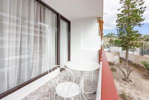 TENERIFE Olympia Apart Hotel-Playa de las Americas. Balcony, sea view & pool