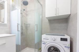 TENERIFE Olympia Apart Hotel-Playa de las Americas. Balcony, sea view & pool