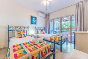 2 BDR WBalcony in Vale do Lobo by LovelyStay