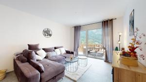 Apartment with sauna and mountain view