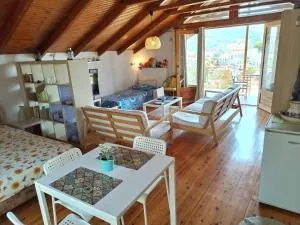 Nikos Loft Olympia - 安德里塞纳