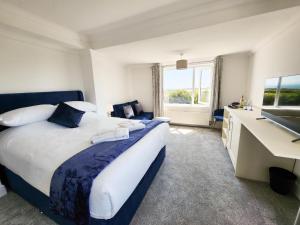 Sea View - 1 Bed Suite - Ocean Breeze - Port Eynon