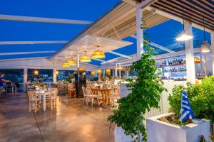 Captains House Hotel Suites & Apartments