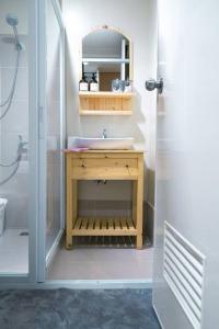 Spacious and Cozy 1-Bedroom Condo at Brenthill