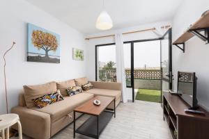 Home2Book Casa Los Chispos Corralejo, Terrace&Pool