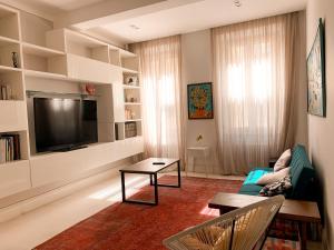 The Duomo exclusive -43 passi dal Duomo-