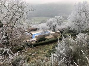 Villas Relaxen bij zwembad met zicht over de Cele vallei : photos des chambres