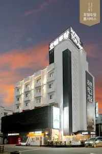 Hotel Torang Jeonju - Kŭmsang-ni