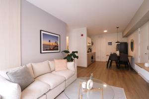 La Mar Miraflores by Wynwood House