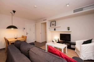 Port VII Apt centrico acogedor w balcon 23