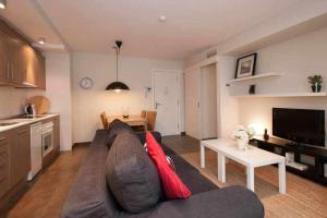 Port VII Apt centrico acogedor w balcon 23