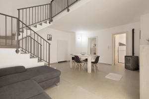 La Corte di Alice by BarbarHouse