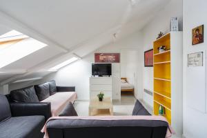 Appartements Le blanc droit 3eme etage droite 23A : photos des chambres