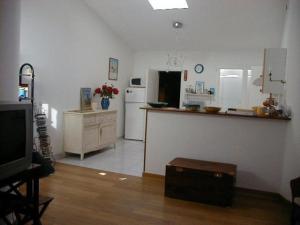 Charmante maison rénovée proche port et plage, 3 chambres, cour avec salon de jardin - FR-1-331-81