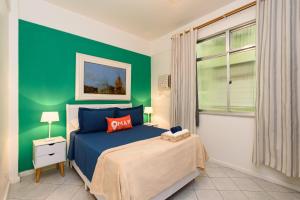 Qto&Sala a 220m da Praia de Copacabana | RP 95304