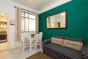 Qto&Sala a 220m da Praia de Copacabana | RP 95304