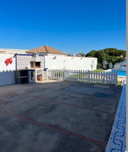 Fantástico chalet con piscina