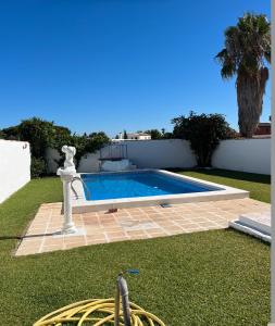 Fantástico chalet con piscina