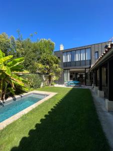 Family House in Bordeaux City Center Chartrons 250m2 - Pool, Garden, AC