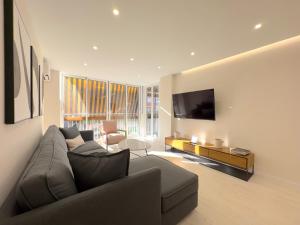 HS Malaga City Center 6PAX