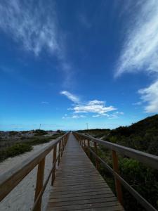Apto de praia nos Ingleses - condomínio com piscina