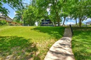 Luxury Riverfront Oasis with Boat Dock-Grill-Firepit! - McQueeney
