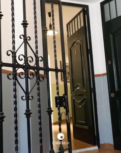 Lumbreras 42 Apartamento, cerca de Isla Mágica y Estadio de la Cartuja, parking opcional