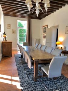 Maisons de vacances DOMAINE DE MALVAUX - Sologne - Gite de charme 15 personnes - Nouan le Fuzelier : photos des chambres