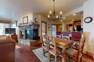 EagleRidge Lodge 200