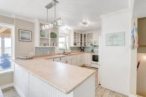 Lost Colony Rock The Boat