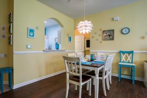 Silver Palm Sanctuary - Windsor Palms