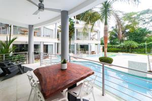 Hermosa Wave C1 & C2