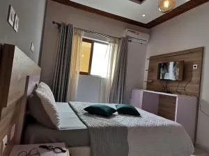 Chambre de luxe chez FOUR IN ONE Résidence - Limbe