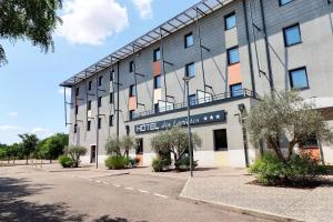 Hotels Hotel des Lumieres Lyon Meyzieu Arena Stadium : photos des chambres