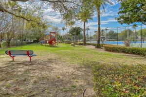 Palms of Destin 11013
