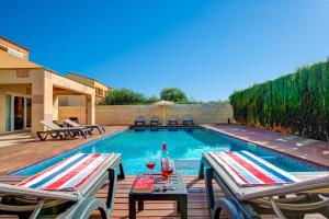 Villa Serena Forcat by Villa Plus