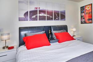 Sophia Oasis Luxe 2BR Condo with Mountain Views