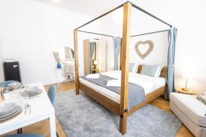 10 min walk to Schonbrunn l Deluxe Suite