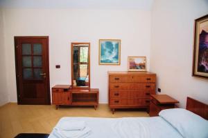 Apartament near the center of city 2