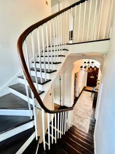 Stunning Regency 5-bedroom Central London House with Large Private Garden