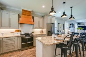 Pamlico River Vacation Rental with Deck and Fire Pit