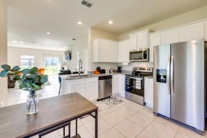 Sunny St Augustine Getaway with Patio and Pool Access