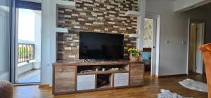 Vrnjački Lux free parking GARAGE