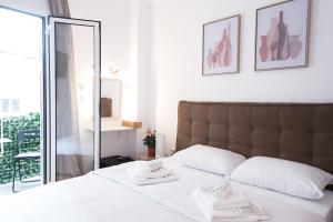 Beautiful Apartment In Athens.