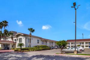 Motel 6-Baytown, TX - Garth Rd