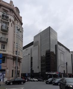 Super Estudio 2 "a pasos de la Estación Renfe"