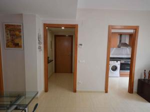 Apto. céntrico en Sant Pere Pescador - Piscina, jardín, AC, terraza grande, wifi - ES-89-88