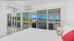 Island Point Villa 1 Port Douglas