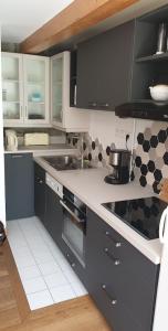 Appartements Appartement 10 couchages face a la meije : photos des chambres