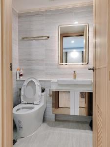 Pretty nice pool view一楼泳池景观房